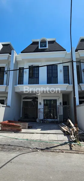 image DHARMAHUSADA INDAH AMERICAN STYLE 3 LANTAI SUPER MEWAH DEKAT UNAIR A, ATLAS, GALAXY MALL, MANYAR KERTOARJO (3)