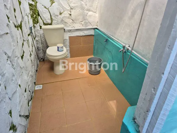 image JUAL SEWA|| RUMAH AUTHENTIC ERA 40AN DI TENGAH KOTA (3)