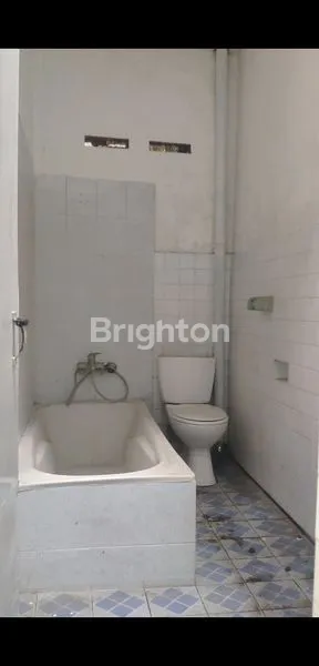 image JUAL SEWA|| RUMAH AUTHENTIC ERA 40AN DI TENGAH KOTA (7)