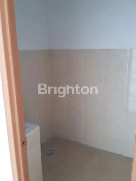 image RUMAH READY GRIYA CHANDRA MAS, TERKENAL SEJAK 90AN, DEKAT BANDARA DAN TOL (6)