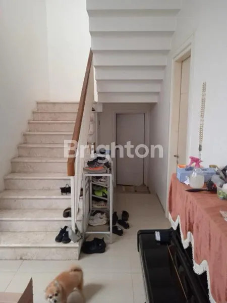 image RUMAH SOUTH EMERALD  CITRALAND SURABAYA TIMUR MURAH LT 180M2 (3)