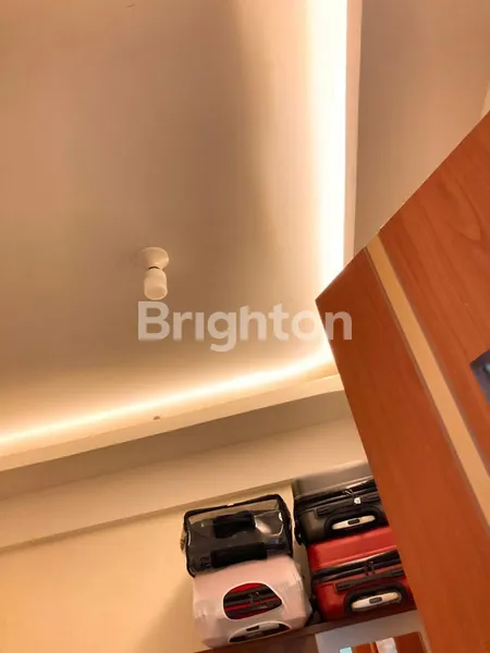 image APARTEMENT 2BR STRATEGIS TOWER B ''PAS DEPAN LIFT'' PUNCAK DHARMAHUSADA TOWER B DEKAT GALAXY MALL RS MITRA KELUARGA MERR KENJERAN PANTAI MENTARI PAKUWON CITY (6)