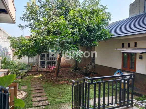 image DIJUAL HUNIAN DI DAERAH PASAR REBO, JAKARTA TIMUR. (4)