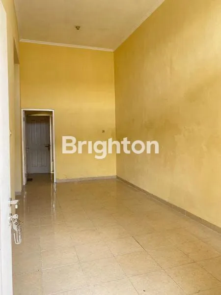 image RUMAH MURAH SIAP HUNI DI RUNGKUT (4)