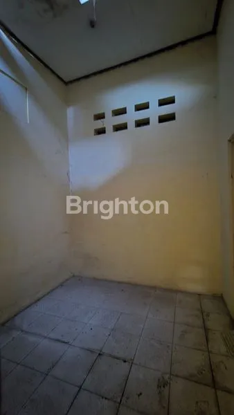 image RUANG USAHA STRATEGIS DEKAT SOLO SAFARI (2)