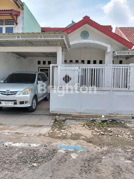 image RUMAH 2 LANTAI TAMAN PONDOK JATI, TAMAN DEKAT TERMINAL BUNGURASIH SIDOARJO ( KODE : 178 ) (1)