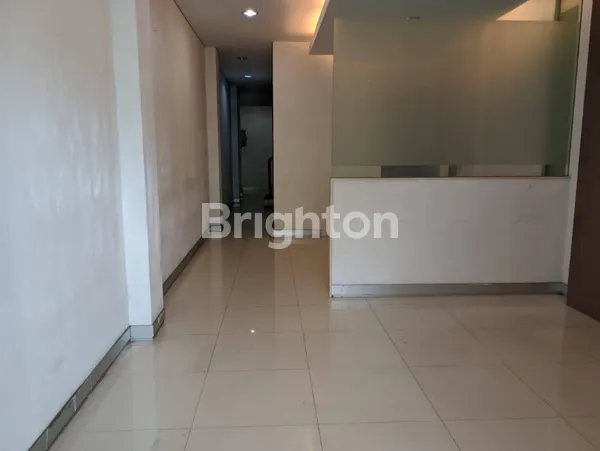 image RUKO 3 LANTAI, NOL JALAN RAYA JEMUR SARI PARKIR 10 METER (2)