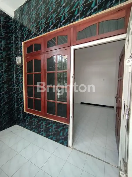 image RUANG USAHA 18 JUTAAN DI PURWOSARI, SOLO (2)