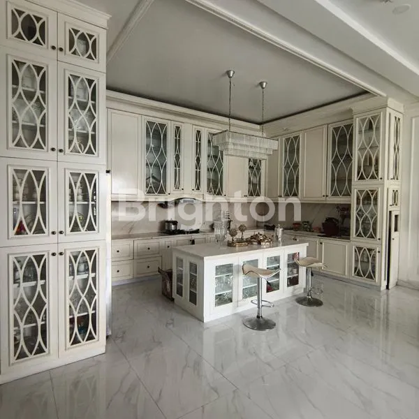 image RUMAH MEWAH 3 LANTAI LT 3104M² DI PANONGAN CITRA RAYA CIKUPA TANGERANG (4)