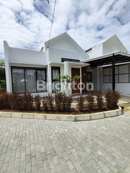 image RUMAH SIAP HUNI SHM DI SOREANG GRANDE RESIDENCE BANDUNG (1)