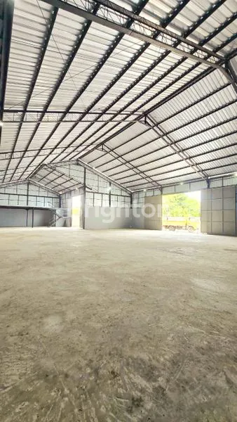 GUDANG BARU DI LOKASI STRATEGIS JL. RAYA SESETAN - AKSES LANGSUNG BY PASS NGURAH RAI