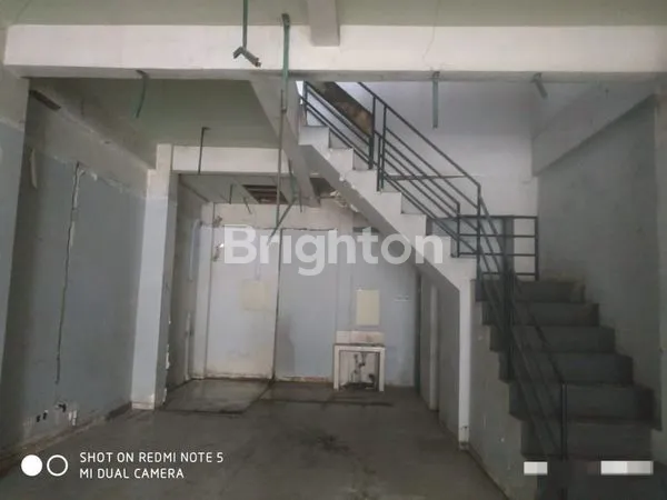 image RUKO STRATEGIS & MULTIGUNA DI JALAN UTAMA TANJUNG PRIUK.COCOK UNTUK USAHA. (4)