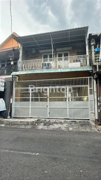 image RUKO 3 LANTAI SURABAYA TIMUR LOKASI STRATEGIS DEKAT MERR UPN TRANSMART JUANDA  (1)