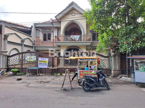 image RUMAH 0 JALAN RAYA KOMERSIAL RAYA MANUKAN TAMA SURABAYA BARAT (2)