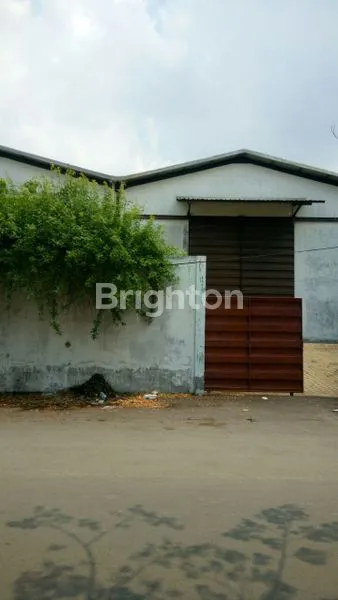 image GUDANG SIAP PAKAI DI DAERAH BUNTARAN TANDES (1)