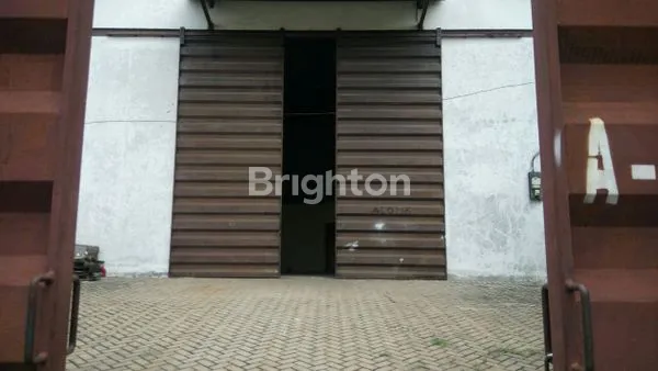 image GUDANG SIAP PAKAI DI DAERAH BUNTARAN TANDES (2)