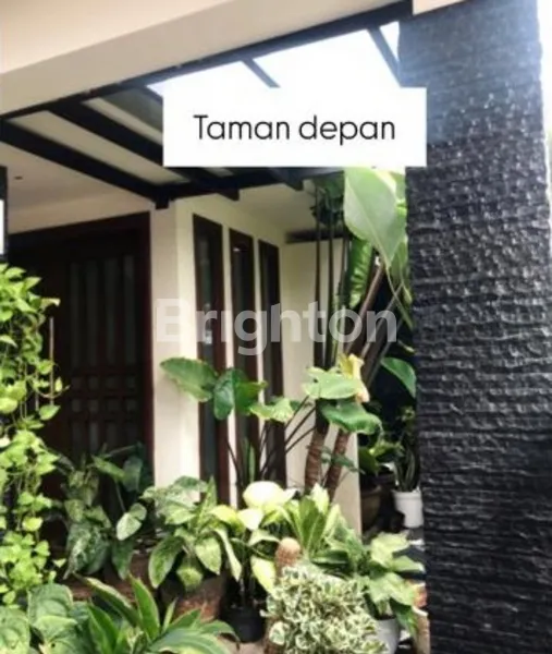 image NEGO SAMPE DEAL RUMAH SEJUK SEMI FURNISH WIGUNA, GUNUNG ANYAR, RUNGKUT (2)