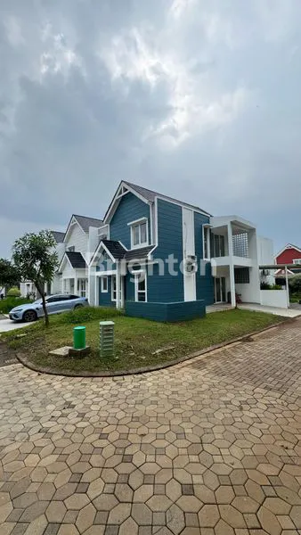 image RUMAH 4KT HOOK FURNISHED VICTORIA HIGHLAND BSB CITY SEMARANG BARAT  (1)