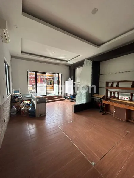 image RUMAH COCOK UNTUK USAHA KAFE, SALON, KANTOR DI DEKAT RAYA LANGSEP DIENG KOTA MALANG (5)