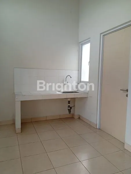 image RUMAH DI SUMMARECON KARAWANG (5)