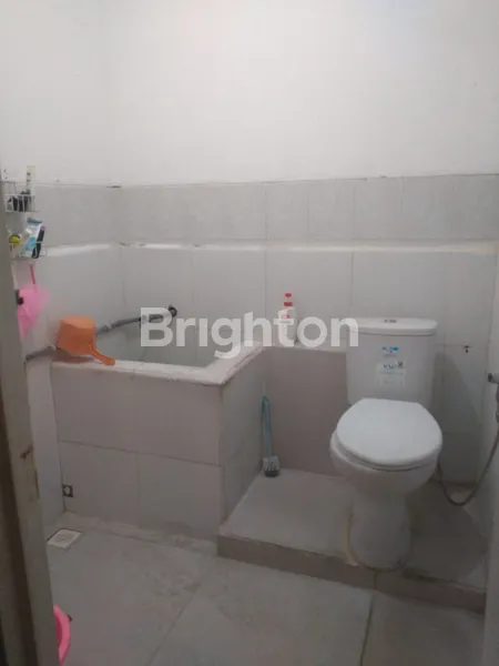 image PERUM GUNUNG ANYAR EMAS DUA LANTAI (5)