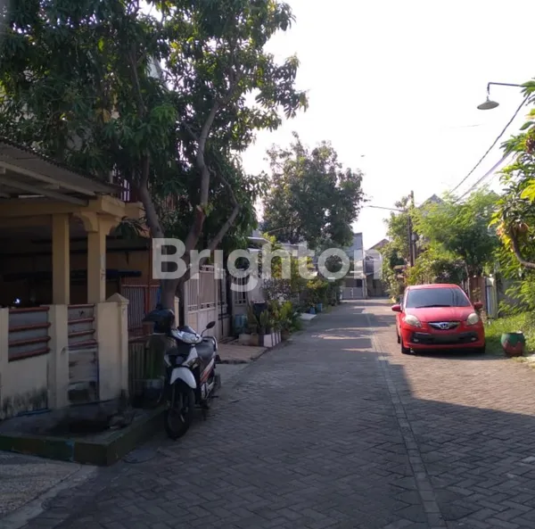 image PERUM GUNUNG ANYAR EMAS DUA LANTAI (6)