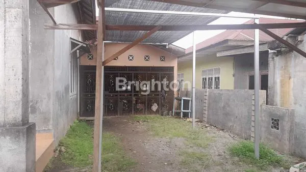 image RUMAH SIAP HUNI, DEKAT FASILITAS PUBLIK (3)