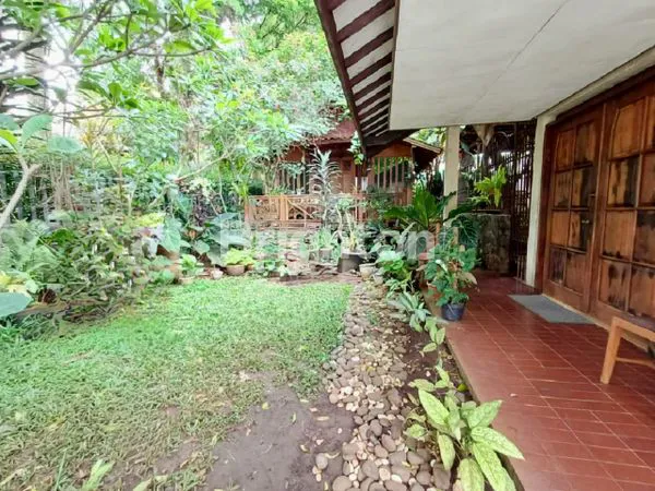 image RUMAH 2 LANTAI DI DAGO ATAS - BANDUNG (CITY VIEW) (3)