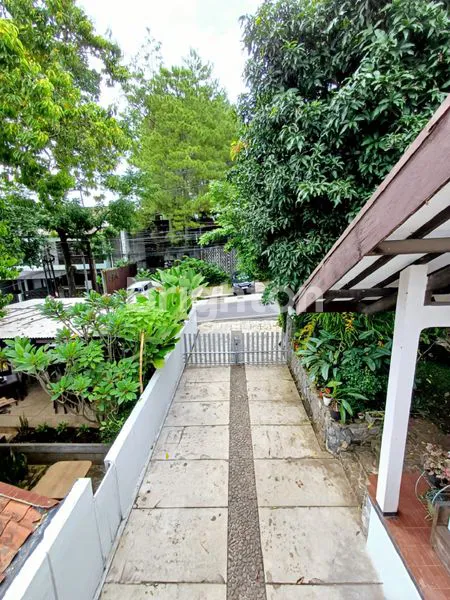 image RUMAH 2 LANTAI DI DAGO ATAS - BANDUNG (CITY VIEW) (4)