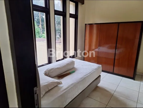 image RUMAH NYAMAN DI AREA TENGAH KOTA MALANG (4)