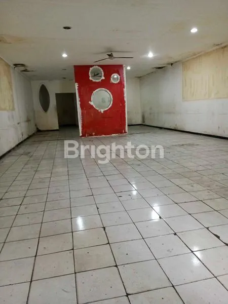 image TEMPAT USAHA STRATEGIS DI TENTARA PELAJAR SEMARANG (2)