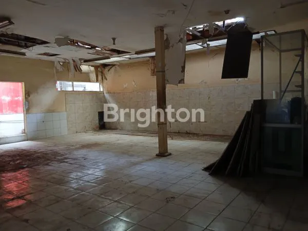 image TEMPAT USAHA STRATEGIS DI TENTARA PELAJAR SEMARANG (7)