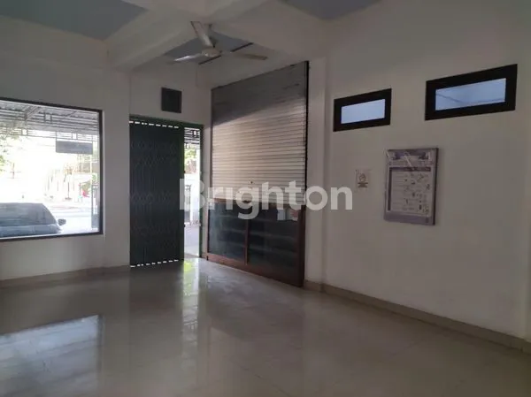 image GEDUNG 2 LANTAI STRATEGIS DEPAN RSUD PASURUAN (2)