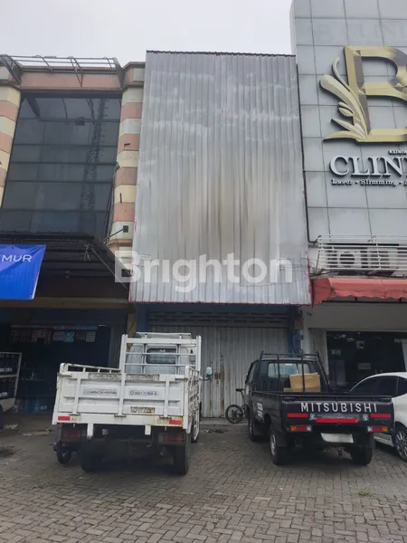 RUKO LOSS 3 LANTAI LOKASI BUKIT DARMO GOLF !!