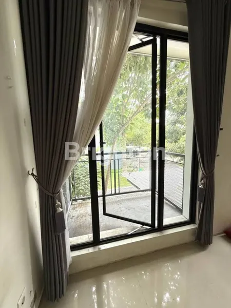 image  RUMAH DI NORTHWEST LAKE DEKAT BUKIT PALMA, DEKAT SEKOLAHAN CITRA BERKAT (6)