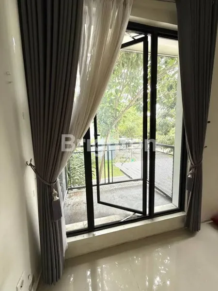 image  RUMAH DI NORTHWEST LAKE DEKAT BUKIT PALMA, DEKAT SEKOLAHAN CITRA BERKAT (7)