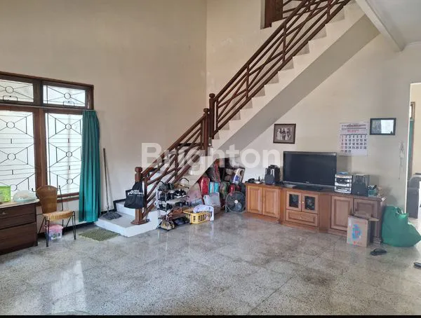 image RUMAH MEWAH 2 LANTAI DI KUTISARI, LT 384M² (5)