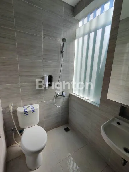 image RUMAH GRAND PAKUWON CLUSTER GLADSTONE 2 LANTAI WITH SMART DOOR LOCK  (4)