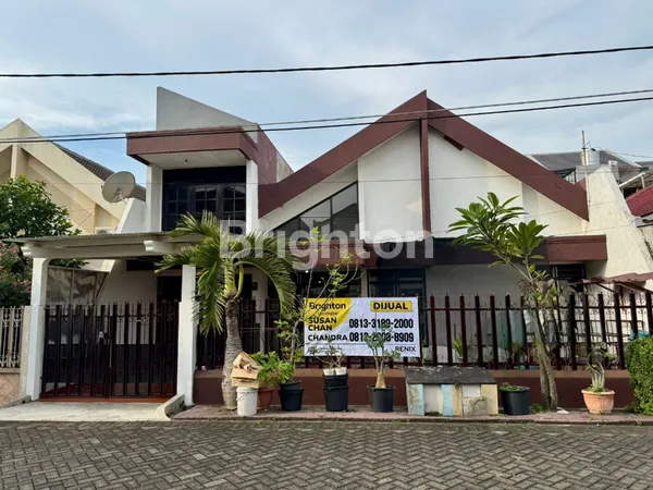 image RUMAH STRATEGIS DI MANYAR KERTOADI, ROW JALAN LEBAR (1)