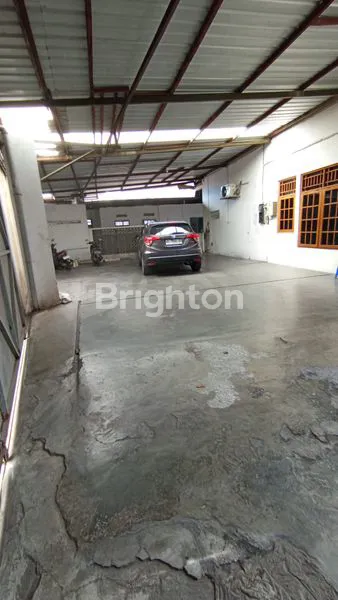 image \UD83D\UDD25 JUAL CEPAT & MURAH – GUDANG + RUMAH STRATEGIS DI PINGGIR JALAN MOJOSONGO, SURAKARTA \UD83D\UDD25 (2)