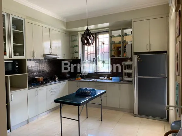 image RUMAH MEWAH 4 KT DI METRO PERMATA SATU (5)