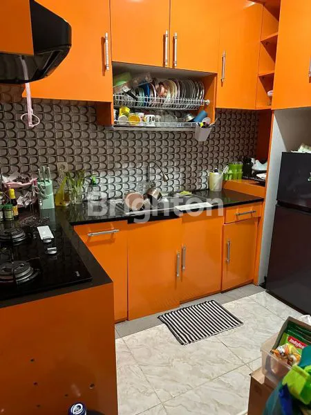 image HUNIAN STRATEGIS 3 LANTAI DEKAT MALL & SEKOLAH (4)