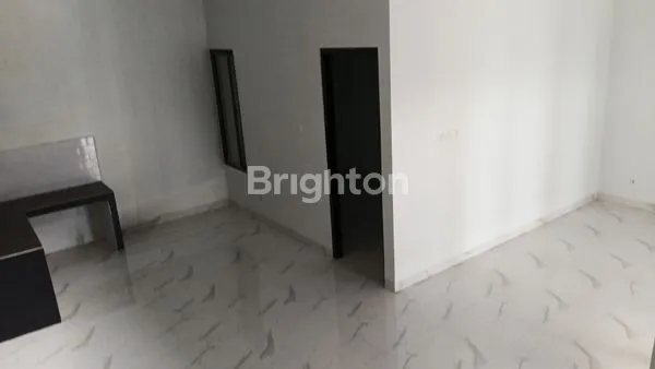 image RUMAH PREMIUM 2 LANTAI – LOKASI STRATEGIS, UNIT TERBATAS! (3)