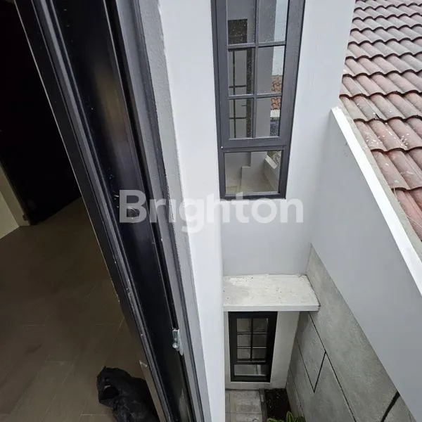 image DIJUAL RUMAH BRANDNEW DI BELAKANG MALL THE PARK SAWANGAN  DEPOK (5)