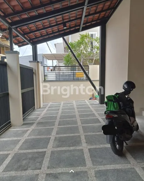 image DIJUAL RUMAH MANUKAN, FULL RENOV, SHM, BERSIH & RAPI, SIAP HUNI (7)