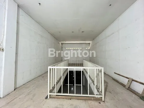 image RUKO RUANG USAHA STRATEGIS JALAN RAYA UTAMA SOLO GENTAN  (7)