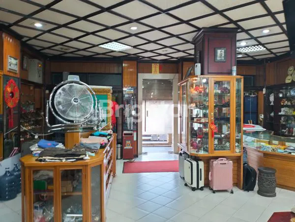 image RUKO JALAN UTAMA AHMAD YANI BALIKPAPAN STRATEGIS 5 LANTAI PADAT PENDUDUK (3)