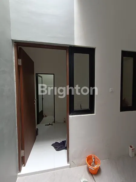 image RUMAH BARU GRESS MULYOSARI UTARA HANYA 1 UNIT DEKAT PAKUWON CITY KENJERAN  (3)