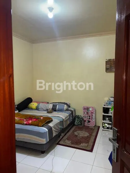 image DIJUAL RUMAH STRATEGIS SAMPING SUMMARECON BEKASI DEKAT STASIUN KRANJI DI PERUM TYTYAN (6)