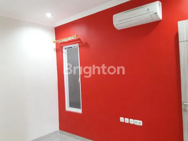 image RUMAH 2 LANTAI 108M² SEMI FURNISHED SIAP HUNI DEKAT UPH & MALL KARAWACI  (2)